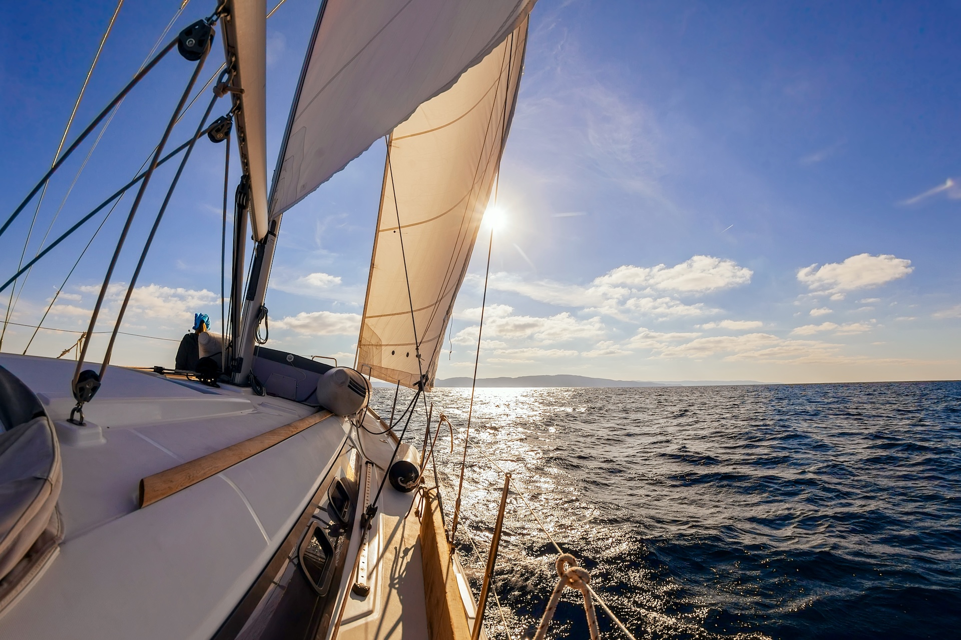 Segelboot auf dem Wasser